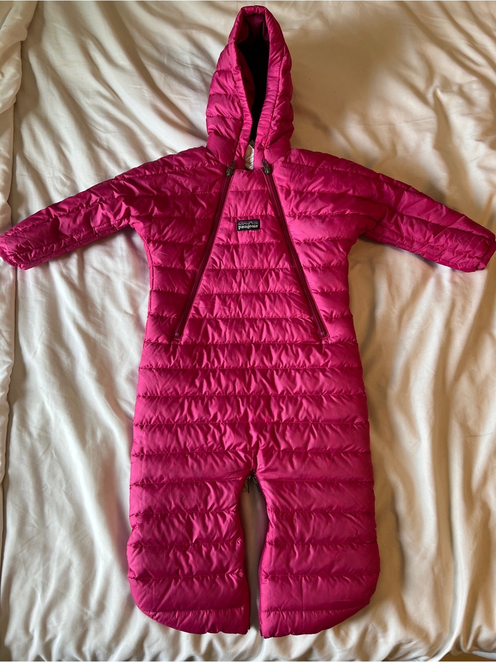 Patagonia Infant 6 Month Hi-Loft Down Sweater Bunting